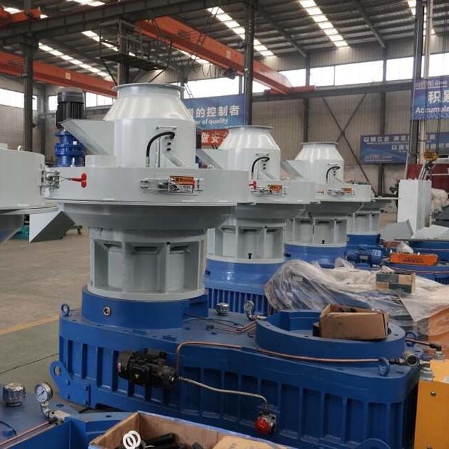 1-20 ton / h Przemysłowe urządzenia do produkcji peletów z drewna o pojemności 3,5 - 4,5 t